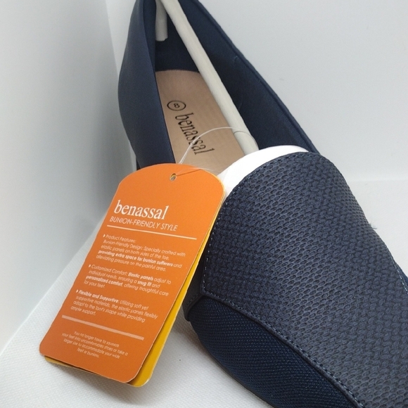 Brand New Benassal Women’s Navy Orthopedic Loafers Size 8, Elegant & Comfortable - Picture 2 of 8